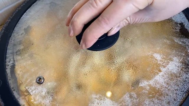 Этого рецепта нет на ютубе! Соте из морепродуктов в сливочном соусе. И вкуснейшие чесночные гренки. смотреть онлайн