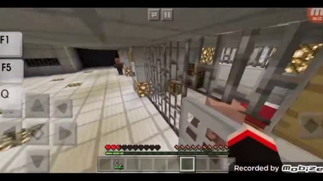 Побег из тюрьмы в МАЙНКРАФТ ПЕ смотреть онлайн