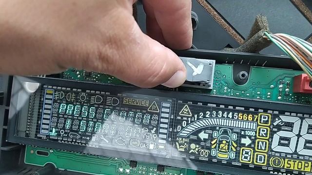 Renault Scenic 2 1,9 dci f9q. Писк из приборной панели. смотреть онлайн