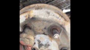 Замена сальник ступицы на Hyundai HD-78.