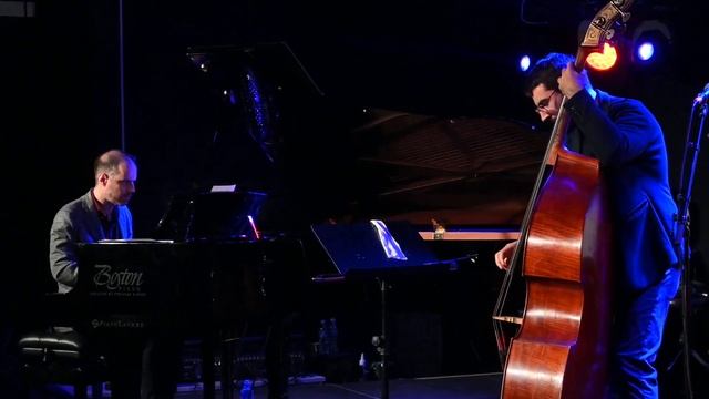 Miloš Čolović Trio 25.10.2023 смотреть онлайн
