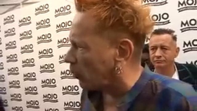 Johnny Rotten lets loose смотреть онлайн