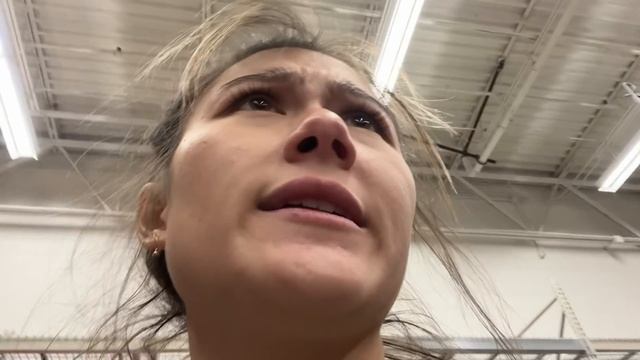 CRYING IN WALMART | a realistic vlogmas смотреть онлайн