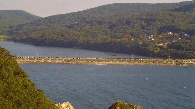 Прогулка по сопкам возле бухты Прозрачной (Рица) в Находке . смотреть онлайн