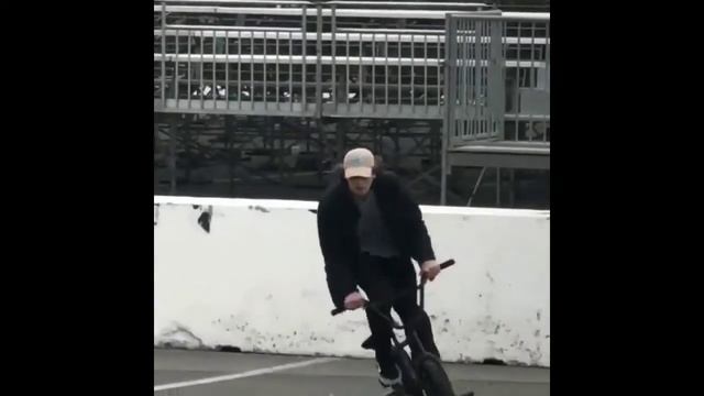 КАК ЗАРАБОТАТЬ НА БМХ/САМОКАТ ШКОЛЬНИКУ?