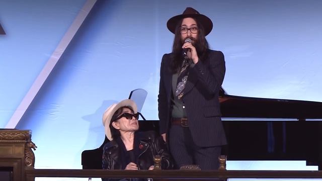 NMPA 2017: Yoko Ono and Sean Lennon accept the Centennial Song Award for "Imagine" смотреть онлайн