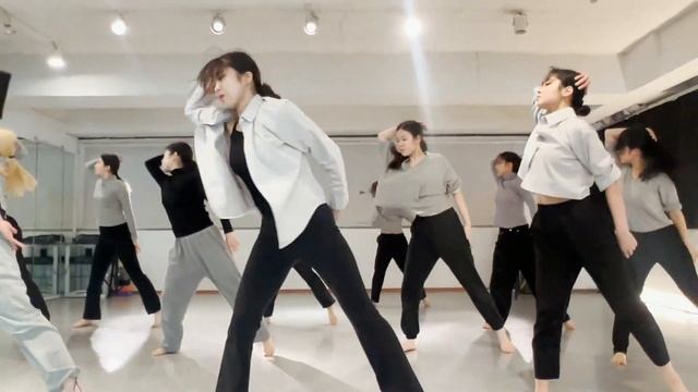 [GNI DANCE COMPANY] Quiet - MILCK Choreography. Soo | 댄스학원 |재즈댄스 | 발레 | 현대무용 | 컨템포러리리리컬재즈 смотреть онлайн