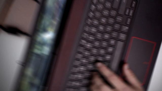 Gaming Laptop - Dell Inspiron 14 7000 Series смотреть онлайн