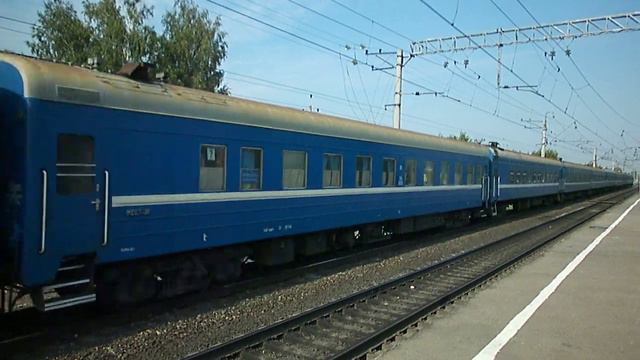 Электровоз ЧС7-247 с поездом №317Б Караганда — Брест