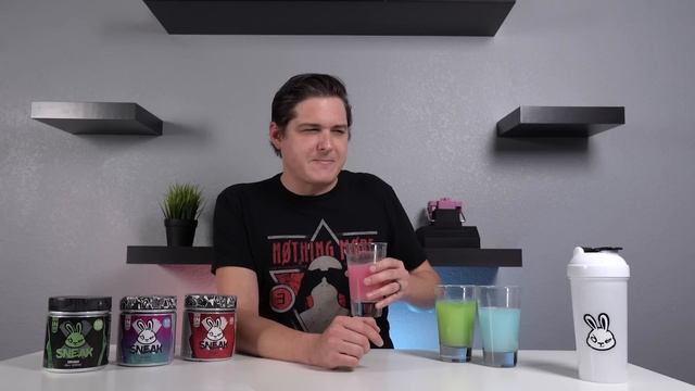 Can a Drink Make you Game Better? | SNEAK Gaming Energy Drink Review смотреть онлайн