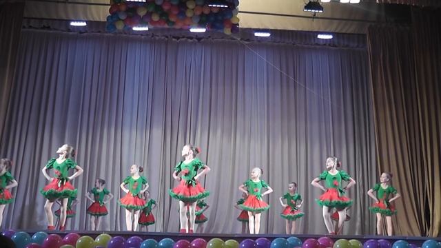 Земляничка смотреть онлайн