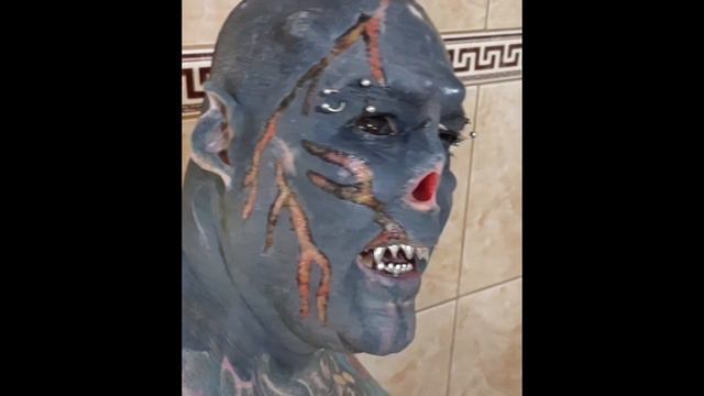 Fernando Franco De Oliveira, O Caveira, é O Homem Mais Tatuado Do Brasil. Conheça Suas Modificações