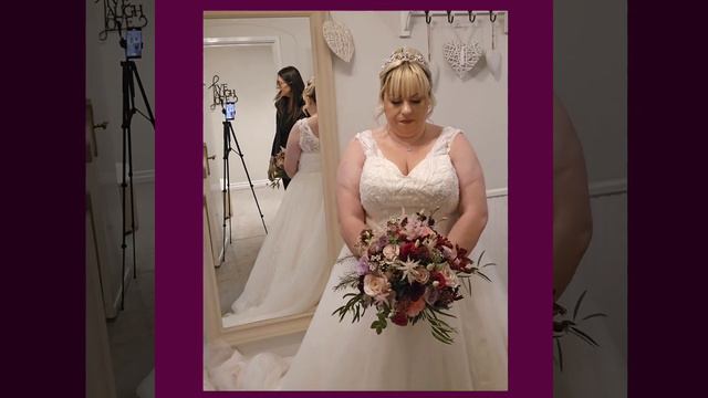 Vicky and Liams wedding day 😍❤️. Rose's with lot's of luxurious, textured, scented flowers. смотреть онлайн
