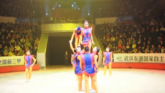 Storm acrobat at Wuhan 10th Festival - Bronze Medal смотреть онлайн