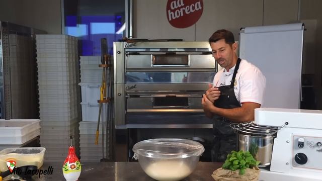 This Is The Most Airy Pizza Dough In The World смотреть онлайн
