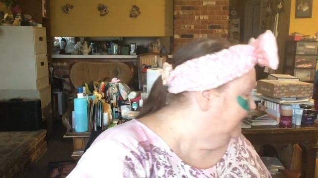 How To Care For Dry, Tired, Itchy Eyes! plus Spring Walmart Box, 2-22-23 смотреть онлайн