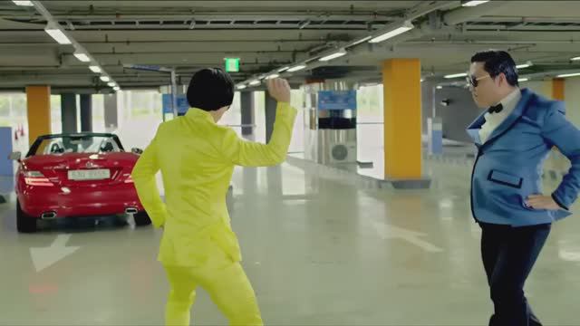 AEIOU (WHERE DO YOU GO)-EMPIRE OF THE SUN X PSY X NO MERCY смотреть онлайн