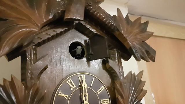 Часы с кукушкой СССР смотреть онлайн