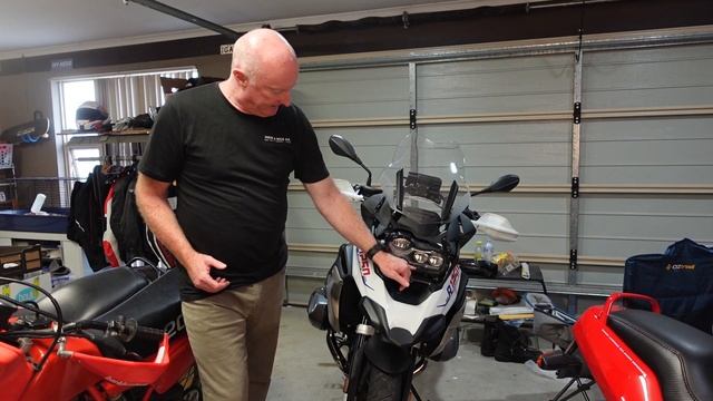 Wunderlich headlight for BMW R1250 GS смотреть онлайн