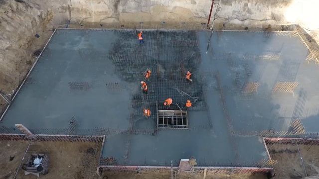 Фундаментна плита в першому будинку II-ї черги ЖК City Park в Ірпені готова. смотреть онлайн