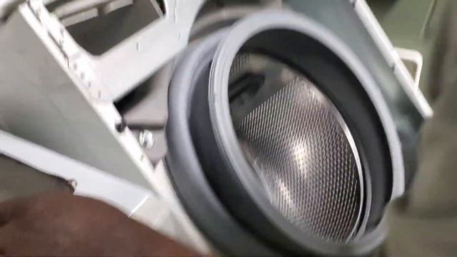 Replacing LG front loader drain pump смотреть онлайн