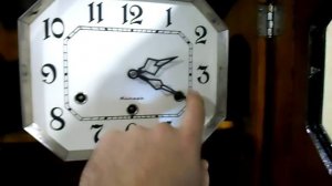 Часы  настенные механические СССР с боем часов и четвертей часа 1968 г.