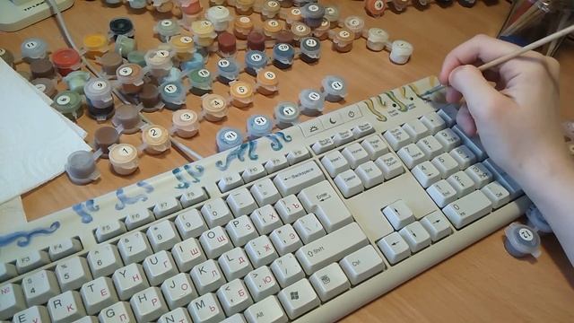 Я крашу клавиатуру компьютера смотреть онлайн