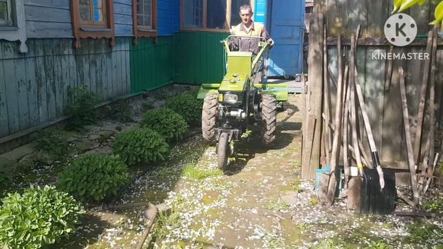 Живем так как мечтали. Свой дом своя земля. Эпизод из жизни в деревне. смотреть онлайн