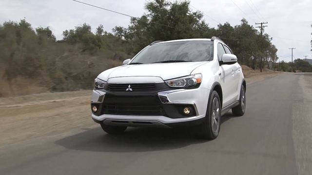 Mitsubishi Outlander Sport 2016, Exterior, Driving, Official Video смотреть онлайн