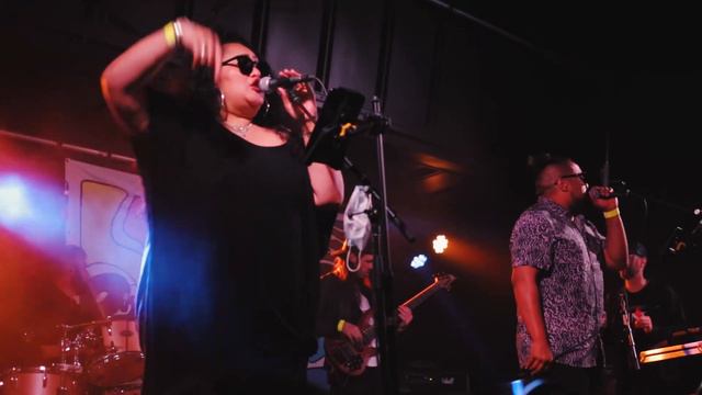 Tora Bombora - A mini documentary смотреть онлайн