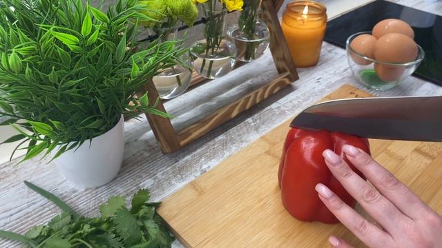Shakshuka is the king of egg recipes. How to cook? смотреть онлайн