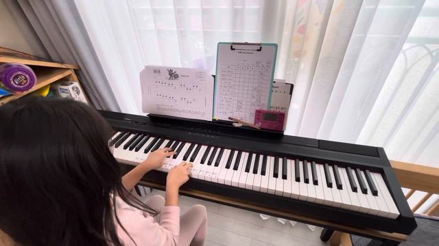 Piano Lesson6_Party Cat (with Mom) смотреть онлайн