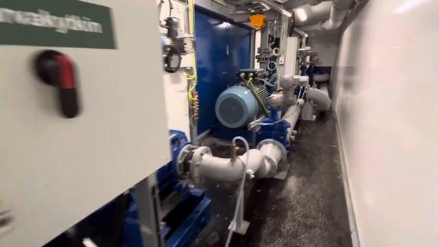 Xylem Lowara MPD 250kW 690V Container pump station смотреть онлайн