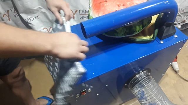 Набивочный пылесос НП-2 набиваем подушки крошкой поролона