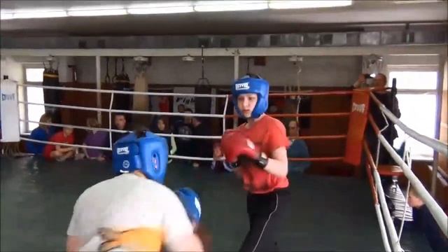 Д.Миронец -- А.Бацак(спарринги по боксу,дети) 26.04.14 смотреть онлайн