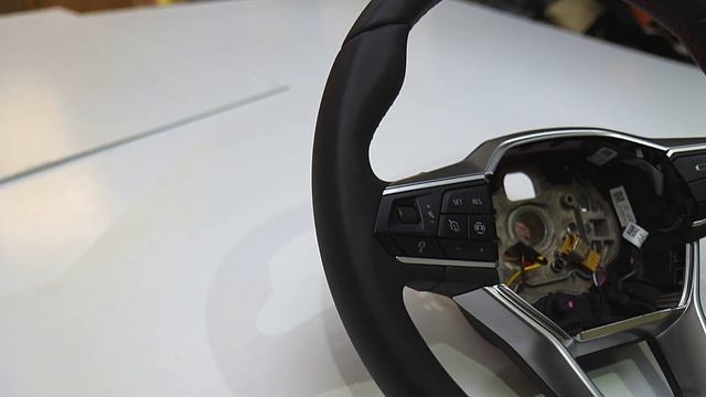 Перетяжка руля для SEAT Leon Mk4 смотреть онлайн
