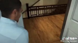 Футболка сухая и совсем не пахнет