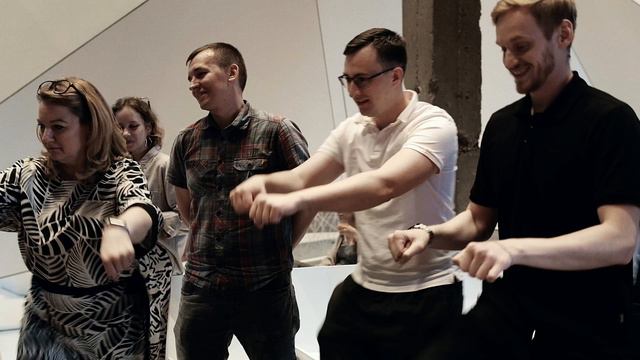 Организация корпоративных мероприятий и мероприятий под ключ. Заказать выездное шоу "Два Дивана" смотреть онлайн