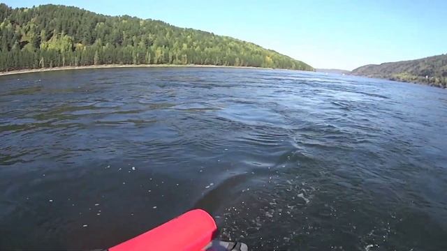 На притоках есть запрет, а на Енисее нет ?. Ловим хариуса в сентябре. смотреть онлайн