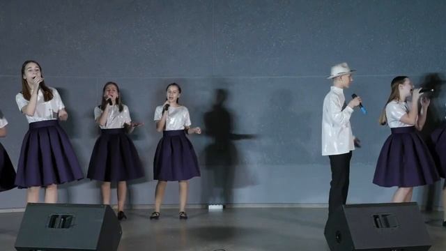 Образцовый вокальный ансамбль Дети солнца смотреть онлайн