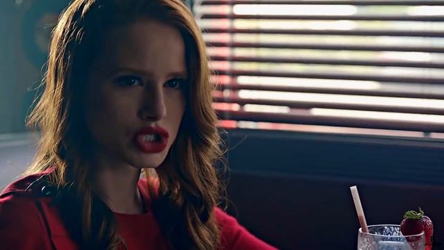 Cheryl Blossom || 7 Rings смотреть онлайн
