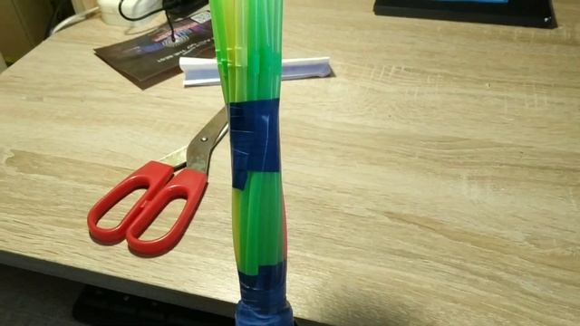 Простое приспособление к пылесосу для чистки компьютера и труднодоступных мест.Просто и дешево ! смотреть онлайн