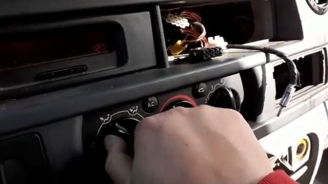 Dezmembrari Auto Renault MASTER 2 2.5 dCi 100 G9U 754 1998-2000 | INTERIOR | V7025332 | dezShop смотреть онлайн