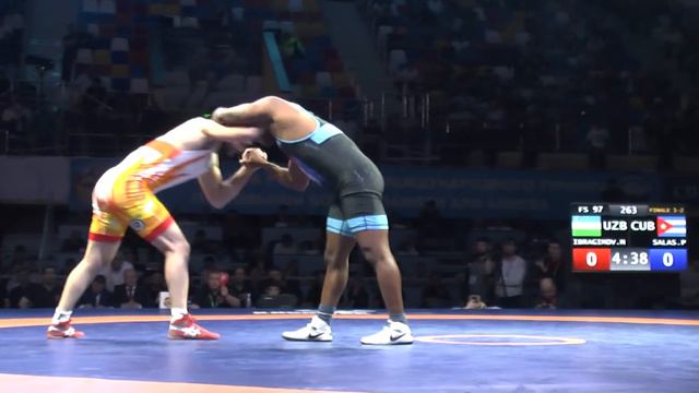 Magomed Ibragimov (Uzbekistan), Salas Pérez (Cuba) смотреть онлайн