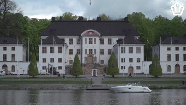 Полный обзор каютного катера Aquador 23 DC от шведских экспертов | На ходу, интерьер, экстерьер смотреть онлайн