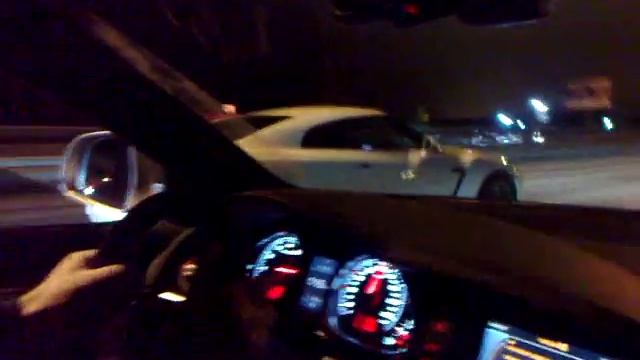 Audi RS 6 Evotech 750 hp vs Nissan GT-R stok part 1. смотреть онлайн