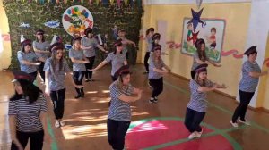 Флешмоб 23 февраля День Защитника Отечества. Педагоги МАДОУ ЦРР - д/с №17 города Кропоткин