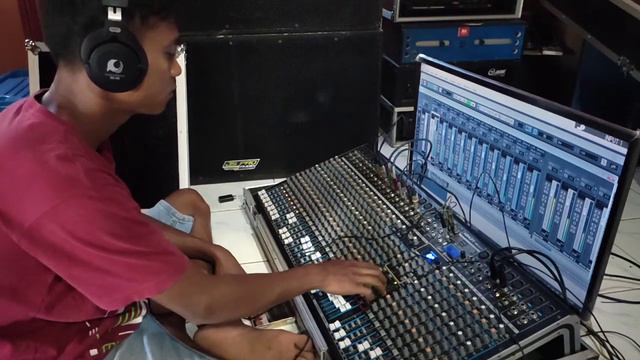 Mixing multitrack Mixer Ashley vr32pro 2022 software cubase 5/ rekaman смотреть онлайн