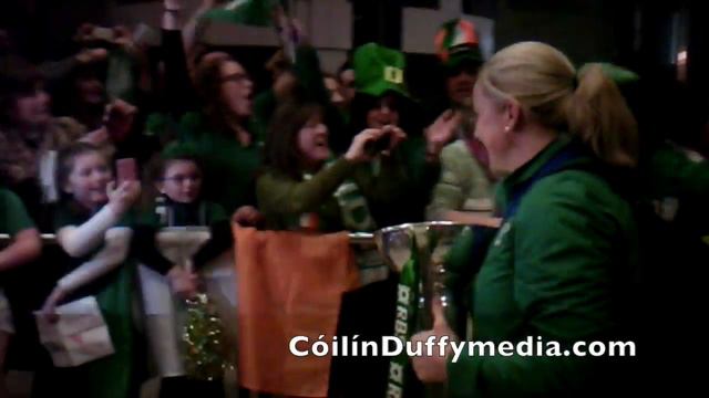 Irish Womens Rugby Team Six Nations Champions Homecoming 2015 смотреть онлайн