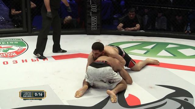 Амир Эльжуркаев vs. Диего Лопес | Amir Elzhurkaev vs. Diego Lopes | ACB 78 - Young Eagles 24 смотреть онлайн